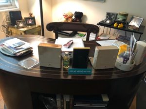 Virtual Home Office Organizing desk