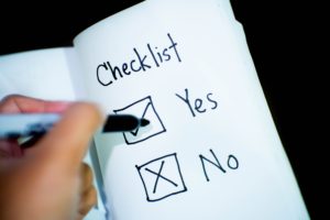 Setting daily priorities checklist